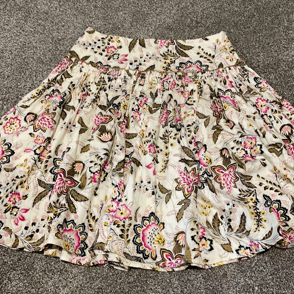 Floral flowy skirt